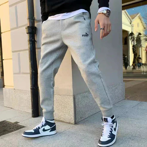 PUMA - Pantaloni versatili e aderenti